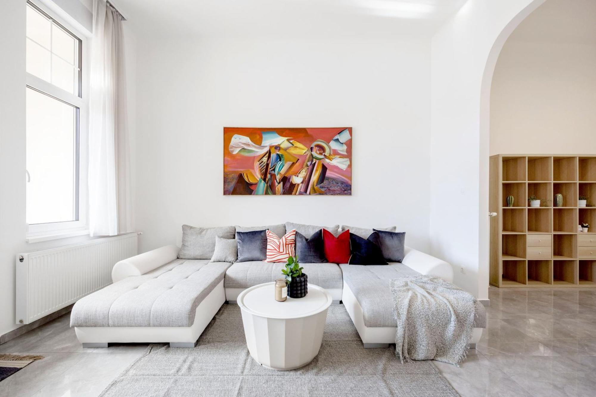Skyline Serenity Retreat @Vaci Most Famous Street Budapest Extérieur photo